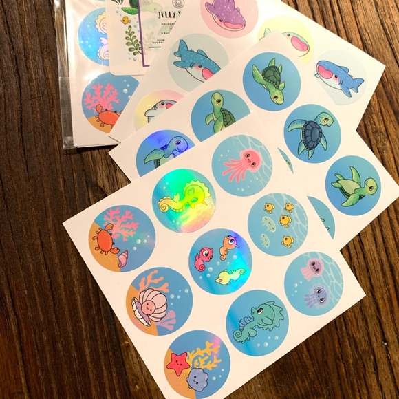016. Jelly Swish Holographic Sea Creature Stickers 2 Packs - Picture 3 of 12